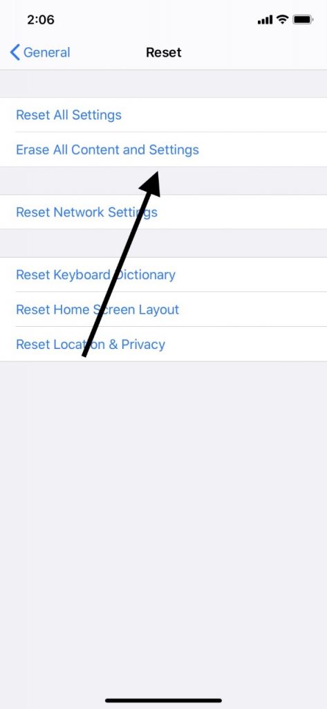 iPadフリーズアップのすべてのコンテンツと設定を消去します
